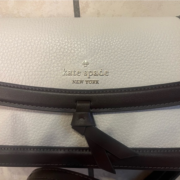 Kate Spade Cream and Brown Knot Leather Crossbody Bag - Picture 3 of 7